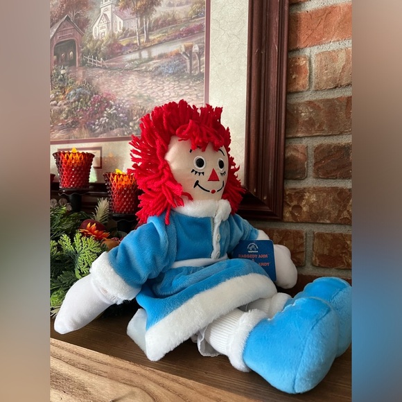 16” Winter Raggedy Ann - Picture 2 of 5